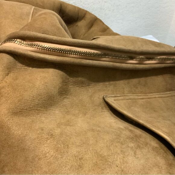 Overland sheepskin hooded coat - Picture 7 of 12